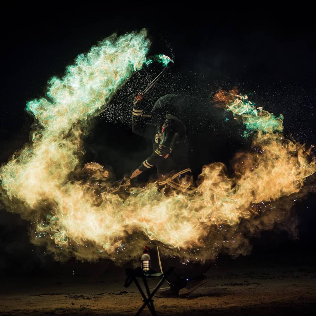 Quarante-Quatre crache du feu en shooting, « Increase the 360° »