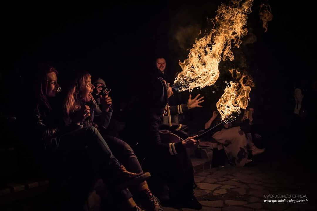 Quarante-Quatre crache du feu au Fire Life Fest 2017, Oujhorod, « Enjoy the fire »