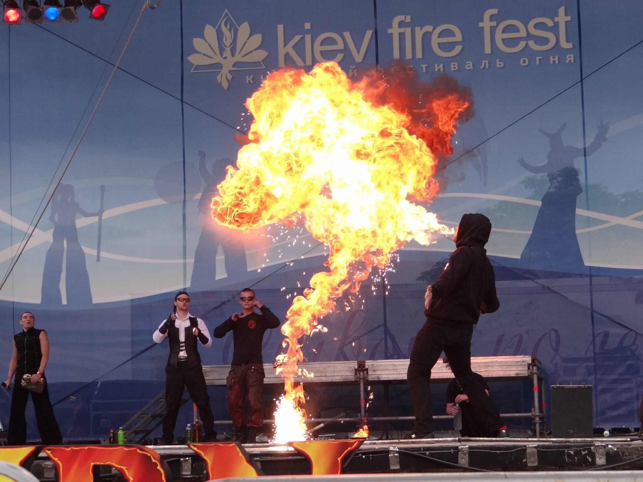 Quarante Quatre cracheur de feu battle kff 2016
